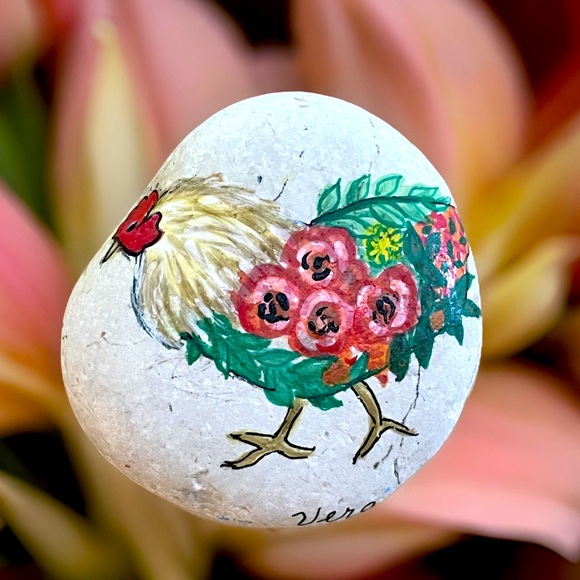 Handcrafted painted floral chicken rock white background stone red pink green - Picture 1 of 13